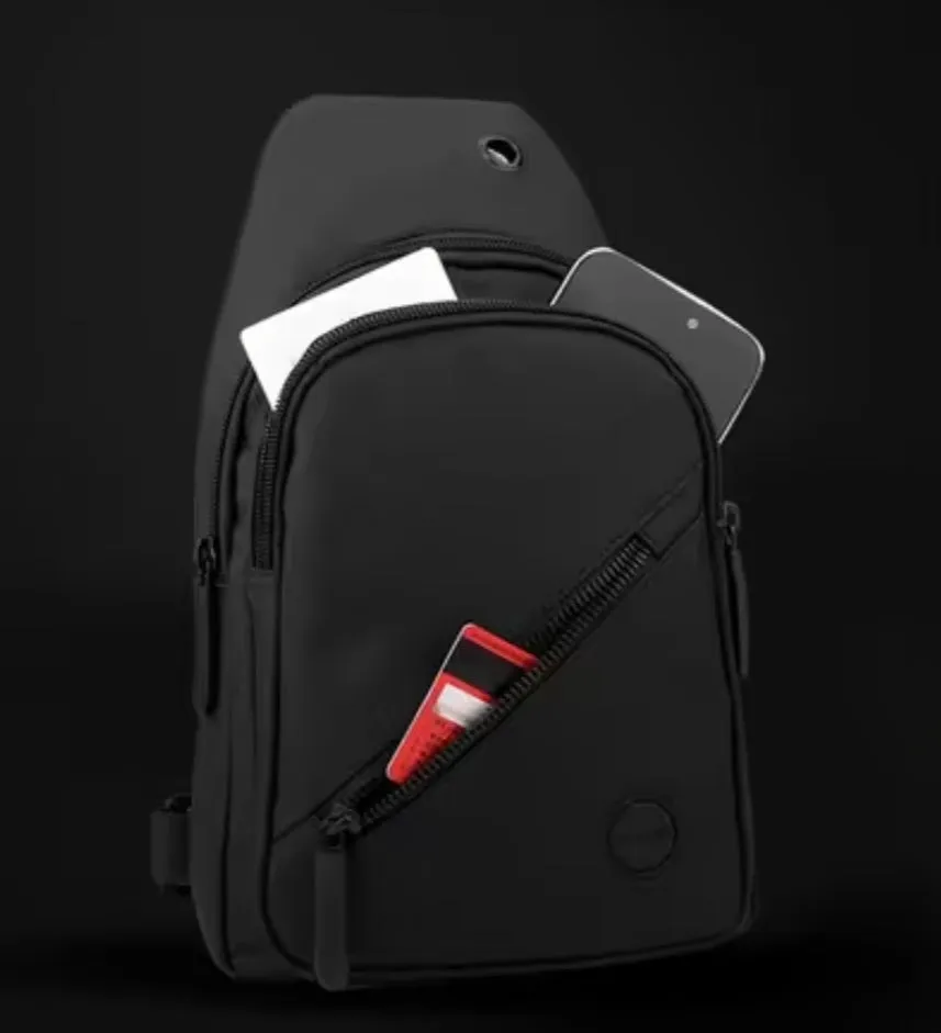 Active Axis Crossbody