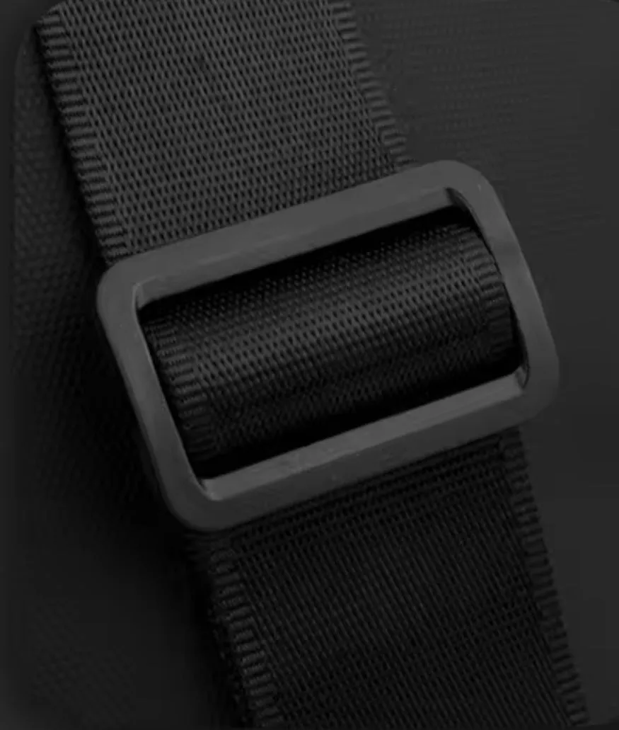 Active Axis Crossbody