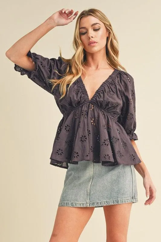 Aemi   Co Eyelet Embroidered V-Neck Half Sleeve Peplum Blouse