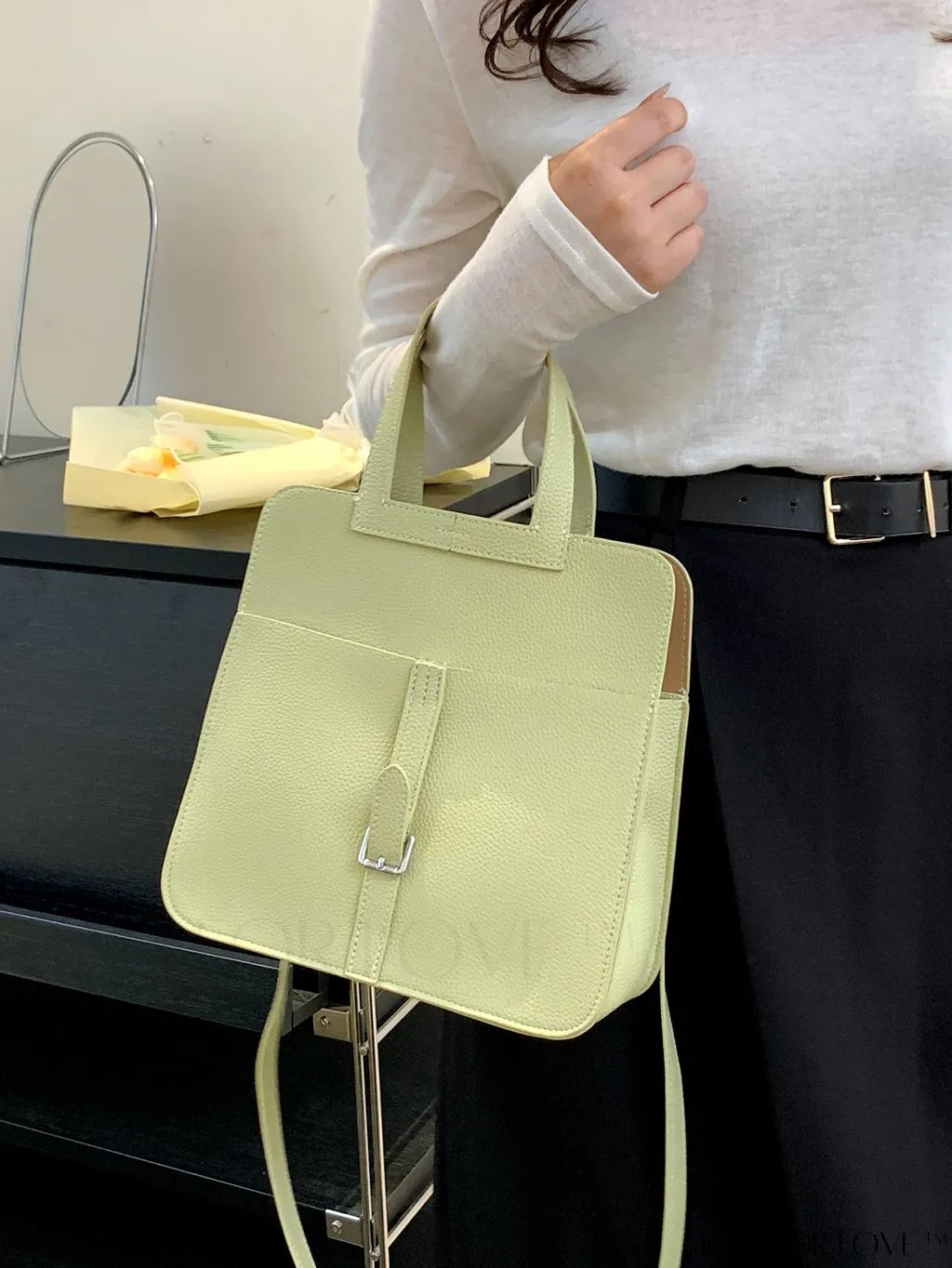 BagForLove - Adjustable Shoulder Strap Fashion Handbag - New Stylish Design