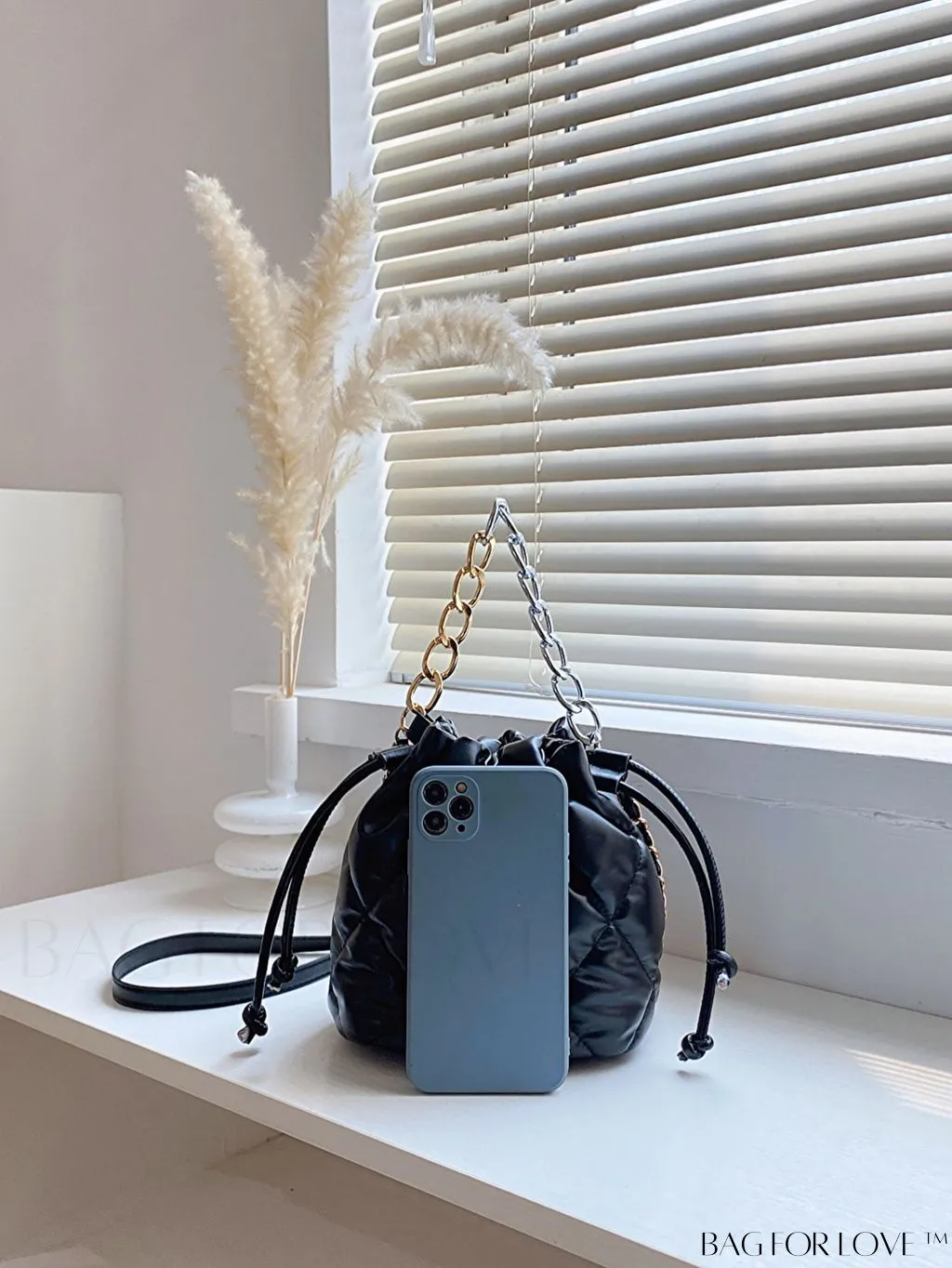 BagForLove - Chic Embroidered Chain Bucket Bag - Stylish Handbag for Women
