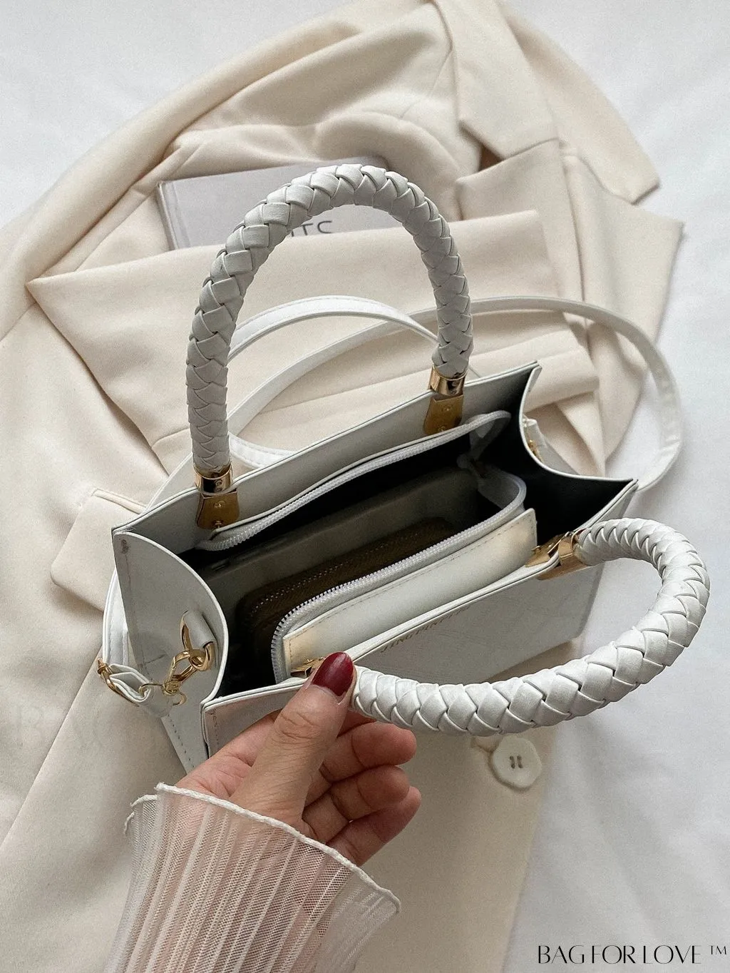 BagForLove - Compact Geometric Pattern Crossbody Bag: Stylish and Versatile Handheld Square Bag