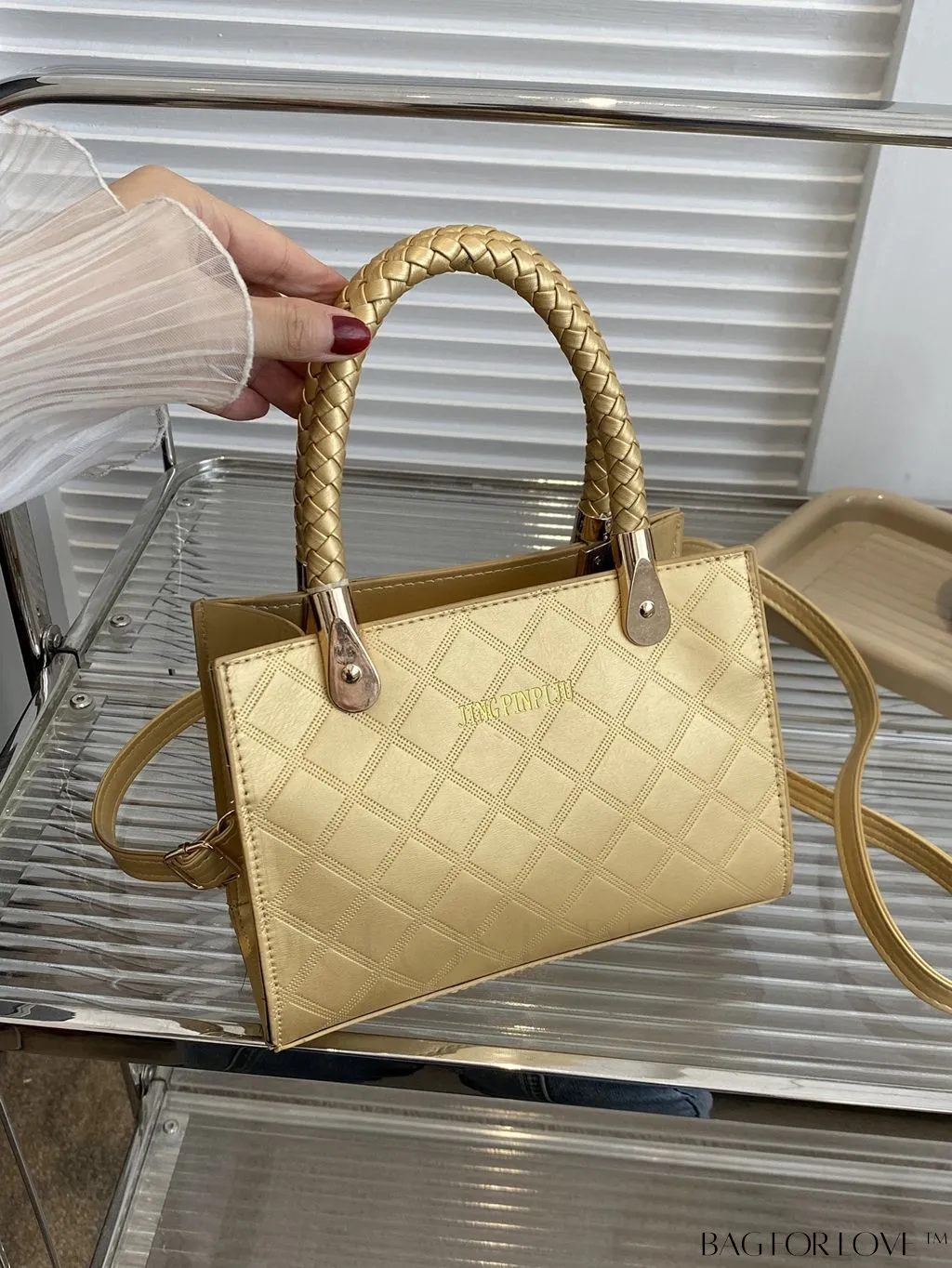 BagForLove - Compact Geometric Pattern Crossbody Bag: Stylish and Versatile Handheld Square Bag