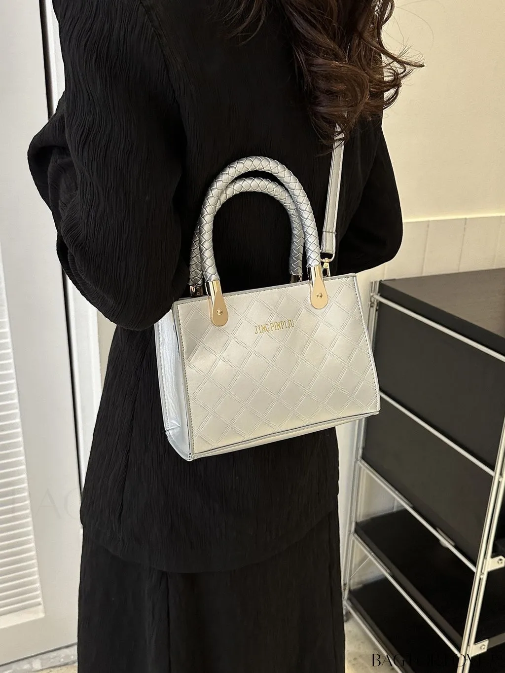 BagForLove - Compact Geometric Pattern Crossbody Bag: Stylish and Versatile Handheld Square Bag