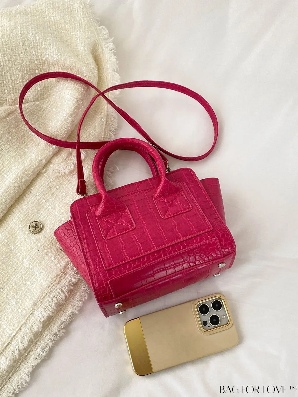 BagForLove - Multi-functional Pink Crocodile PU Handbag: Stylish and Practical