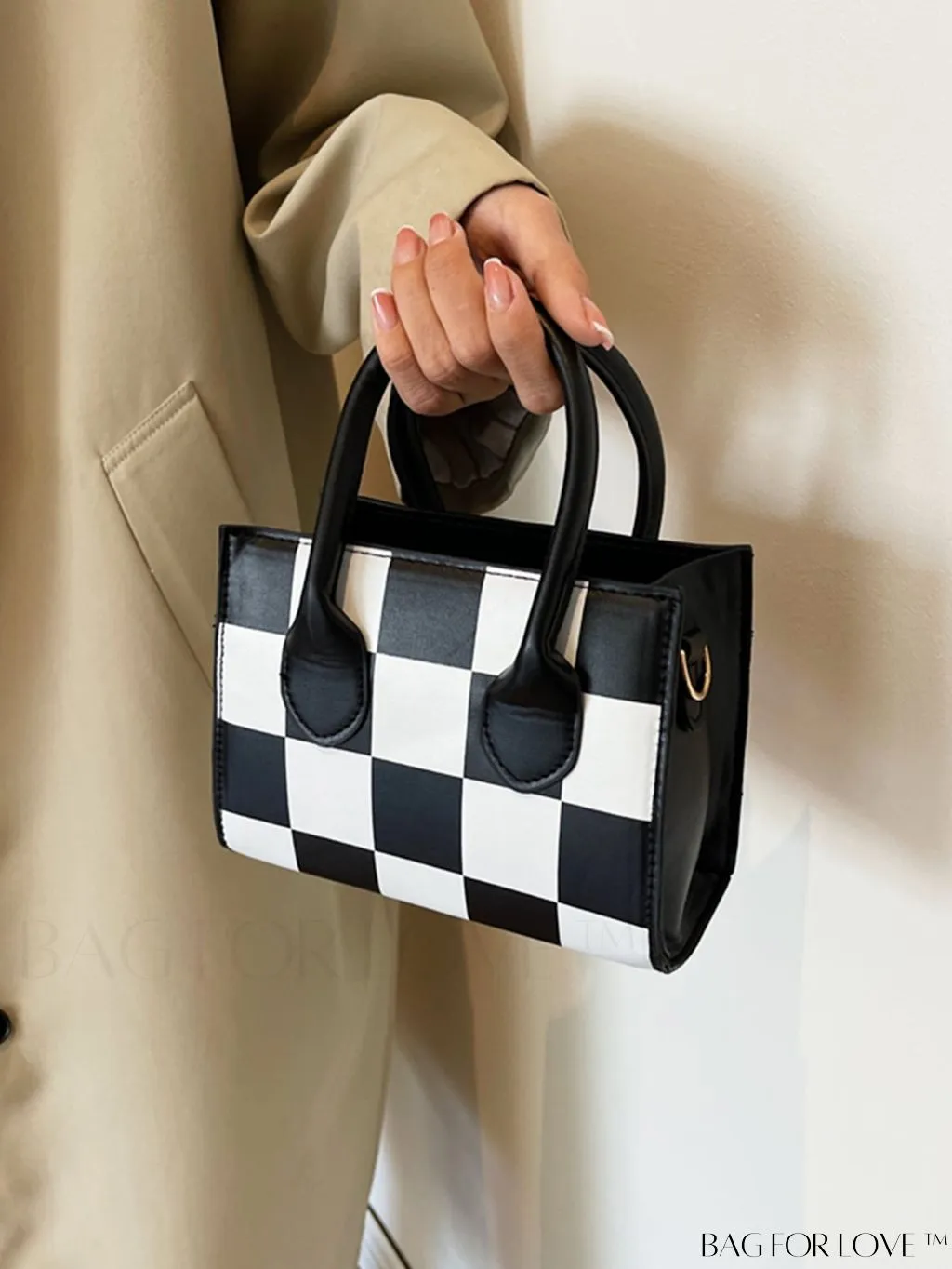 BagForLove - Stylish Checked Pattern Shoulder Bag - Compact and Fashionable