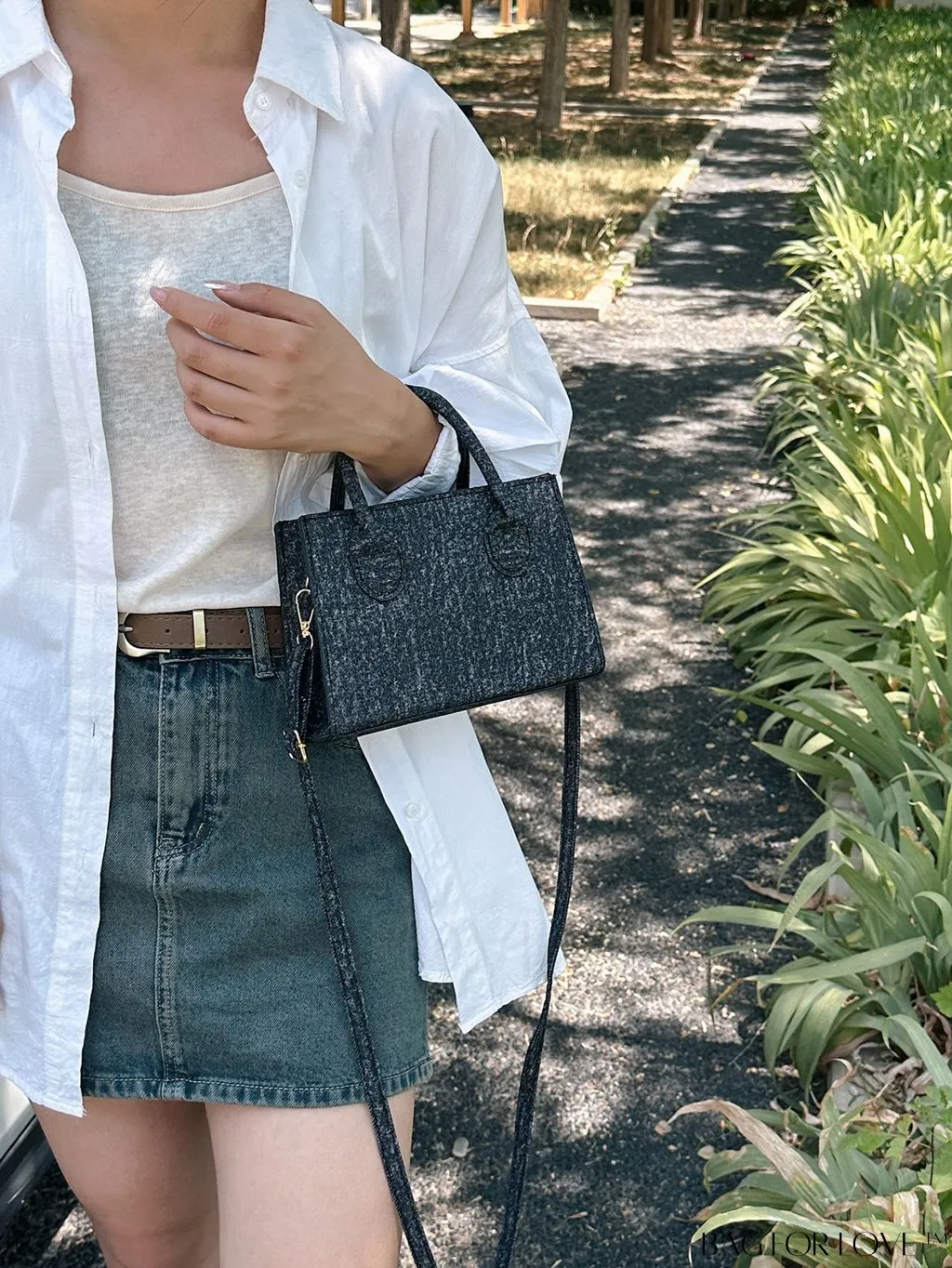 BagForLove - Stylish Compact Square Bag - Ultimate on-the-go Fashion Accessory
