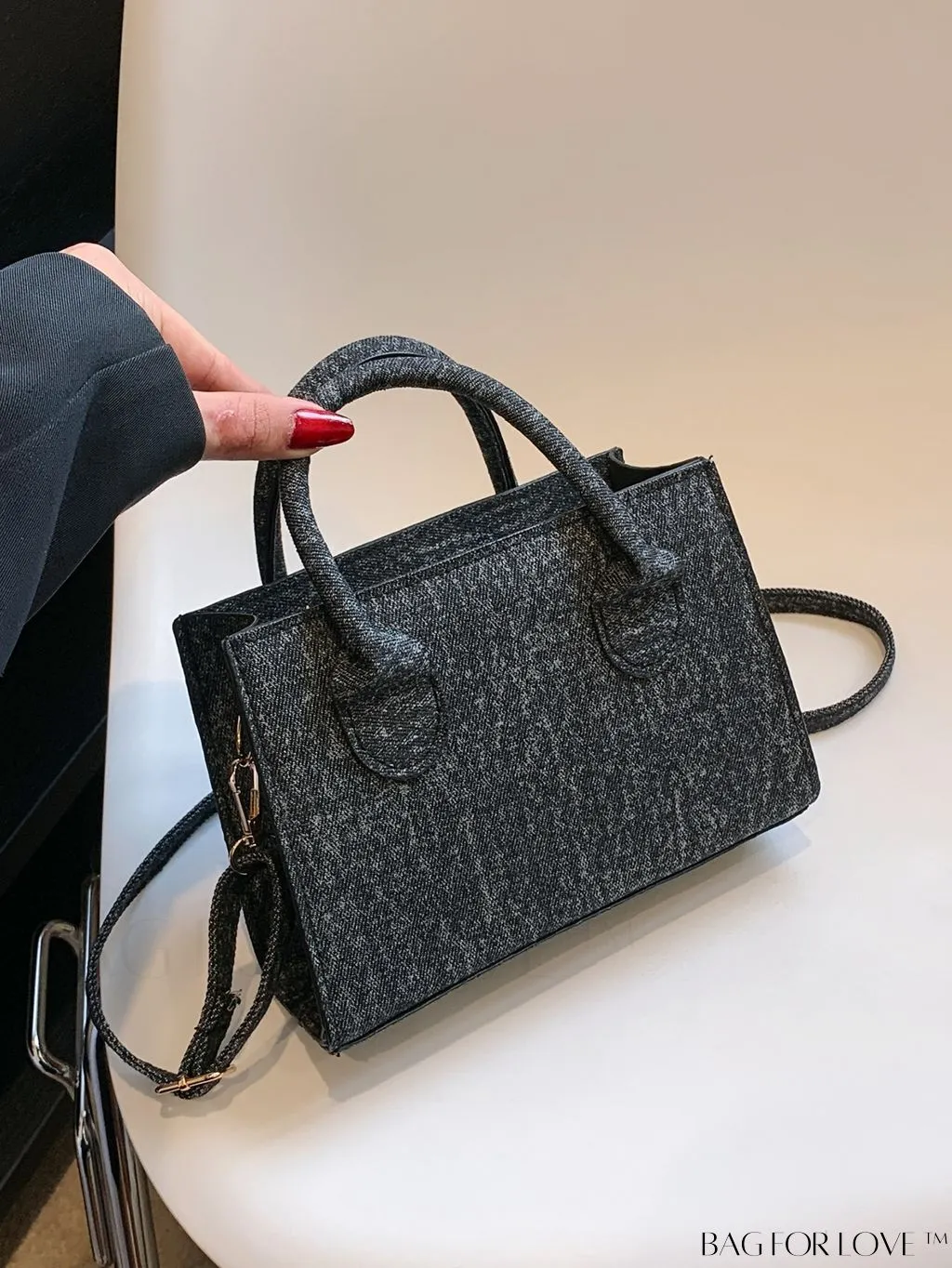 BagForLove - Stylish Compact Square Bag - Ultimate on-the-go Fashion Accessory