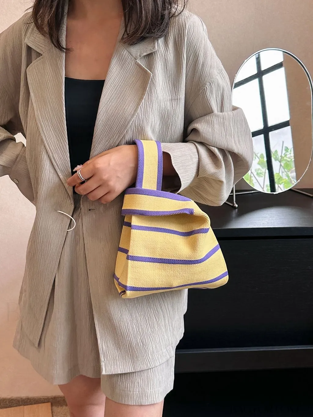 BagForLove - Stylish Crochet Handbag with Mini Contrast Colors