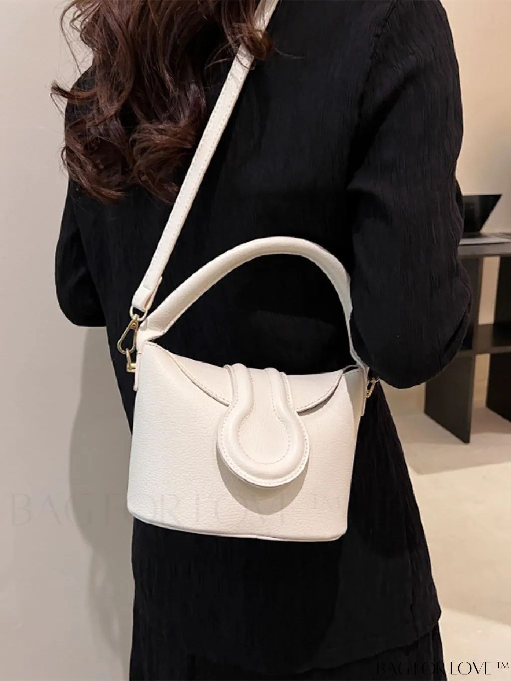BagForLove - Stylish Flap Handbag: Adjustable Shoulder Strap included