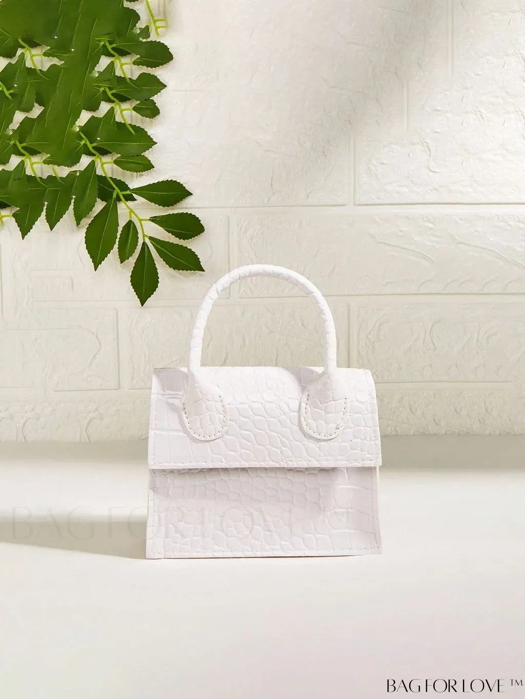 BagForLove - Stylish Mini Chain Handbag in PU Leather