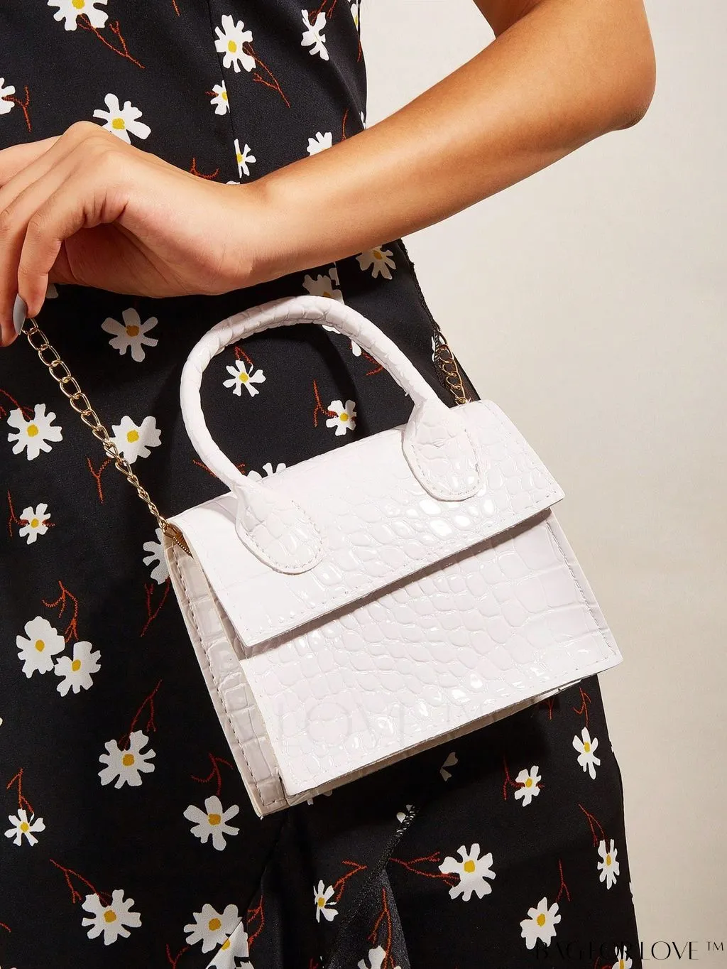BagForLove - Stylish Mini Chain Handbag in PU Leather