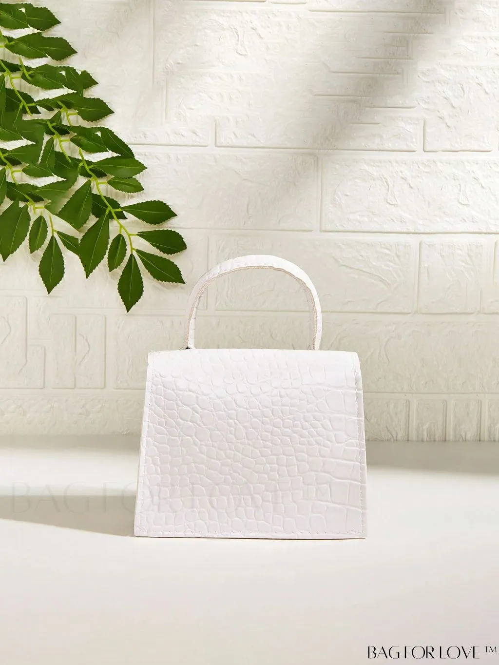 BagForLove - Stylish Mini Chain Handbag in PU Leather