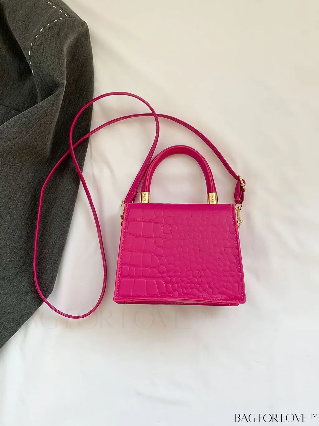 BagForLove - Stylish Mini Square Handheld Bag with Flip Cover - Exquisite Fashion Accessory