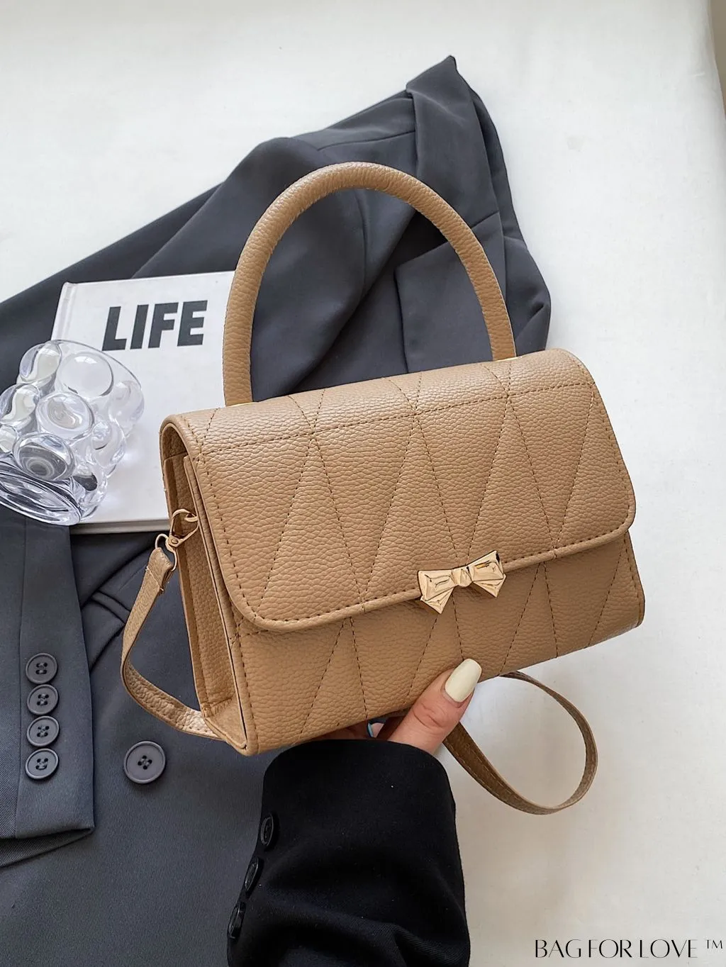 BagForLove - Stylish Rhombus Pattern Handbag With Elegant Bow Decoration