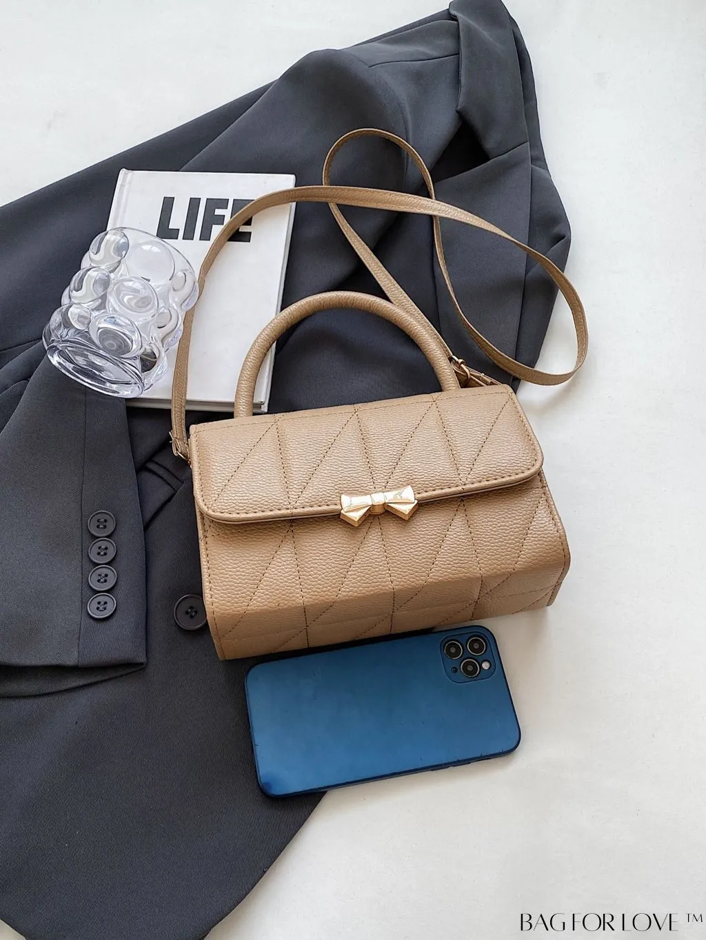BagForLove - Stylish Rhombus Pattern Handbag With Elegant Bow Decoration