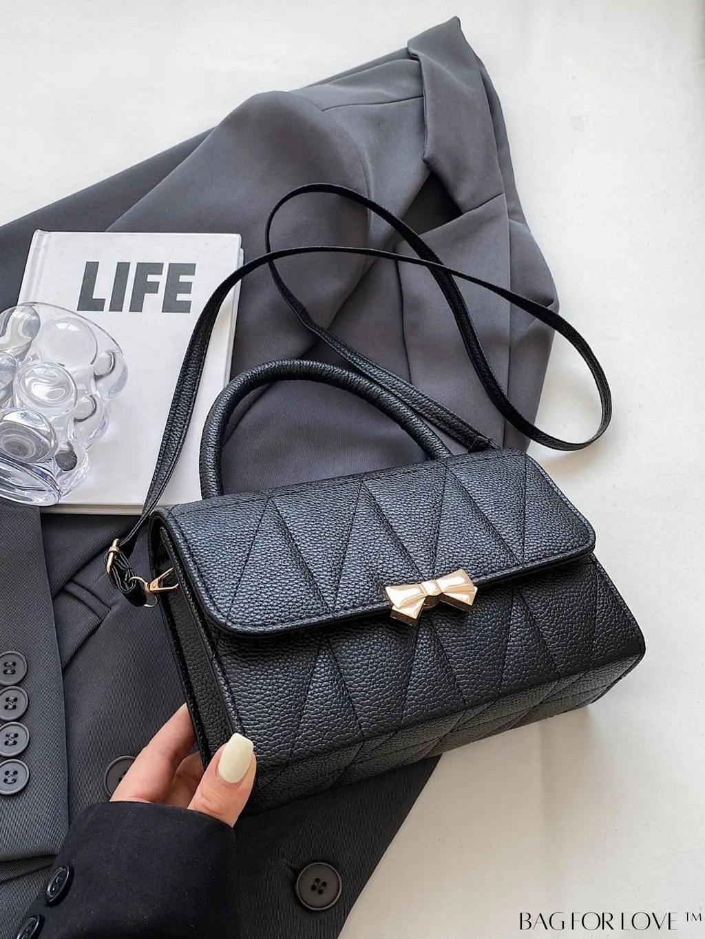 BagForLove - Stylish Rhombus Pattern Handbag With Elegant Bow Decoration