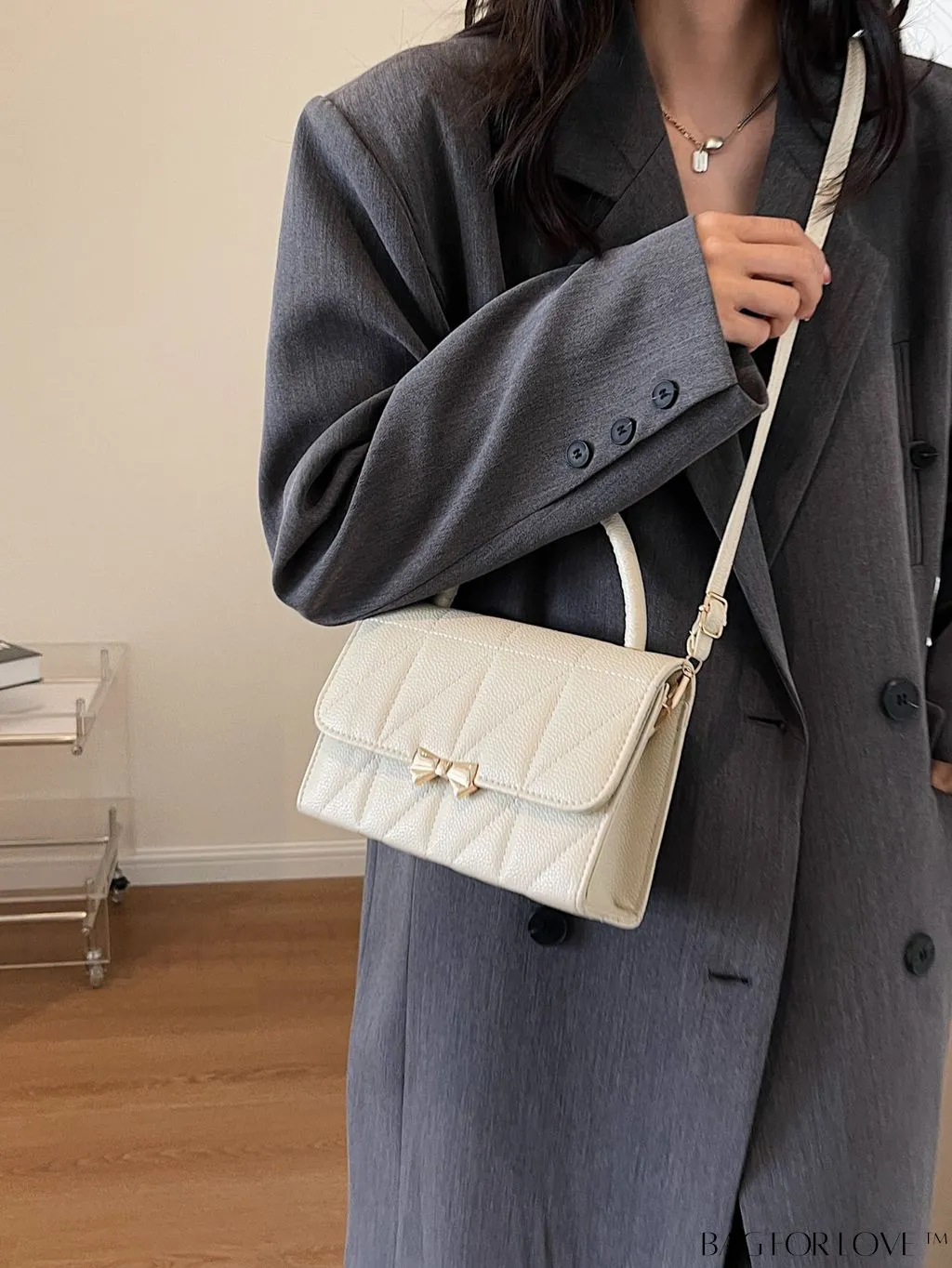 BagForLove - Stylish Rhombus Pattern Handbag With Elegant Bow Decoration