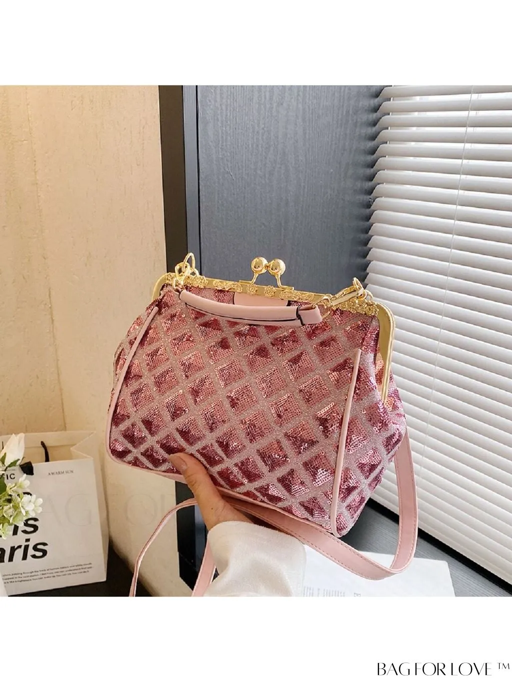 BagForLove - Stylish Sequin Clutch Bag with Adjustable Strap - Trendy and Versatile