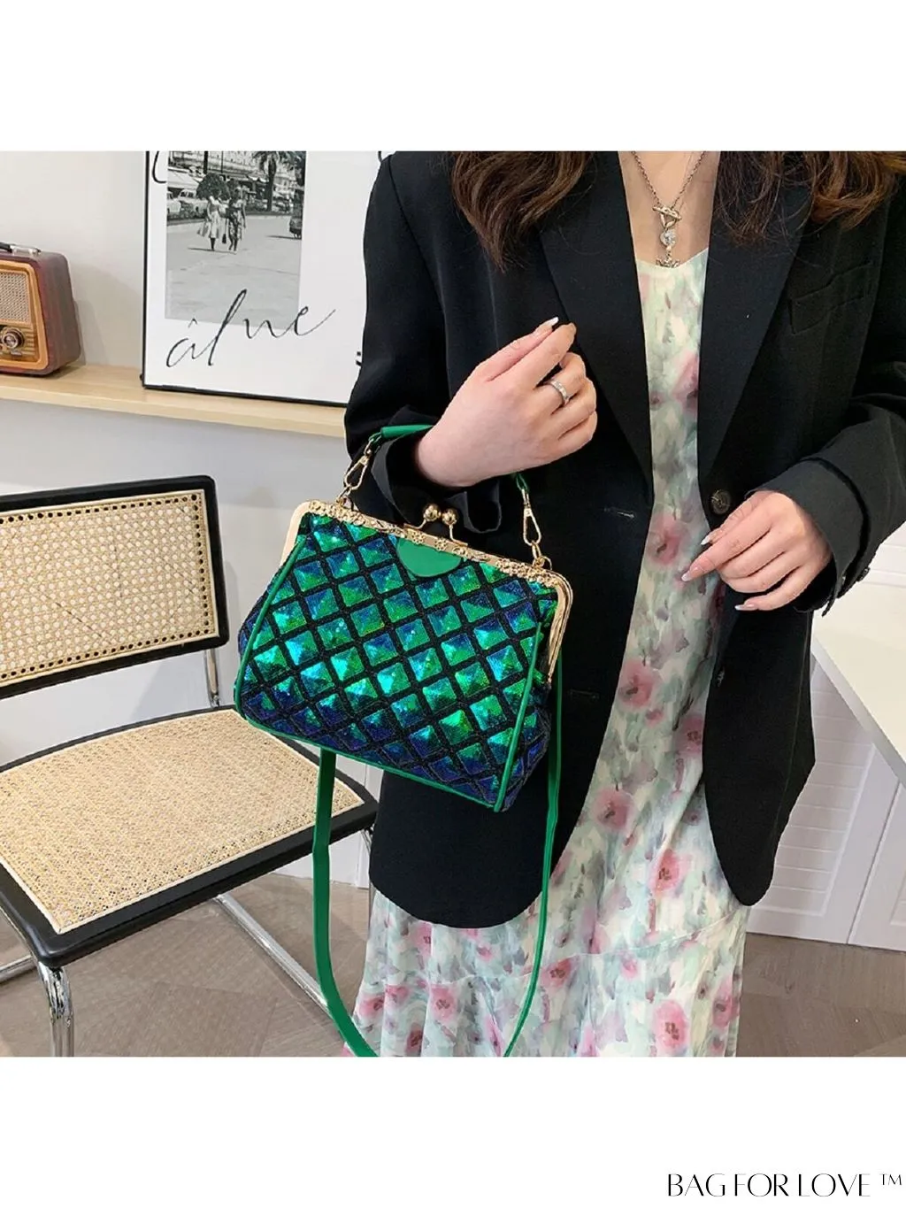 BagForLove - Stylish Sequin Clutch Bag with Adjustable Strap - Trendy and Versatile