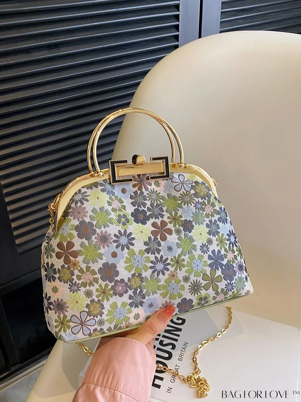 BagForLove - Stylish Womens Printed Handbag: Versatile Shell Crossbody Bag