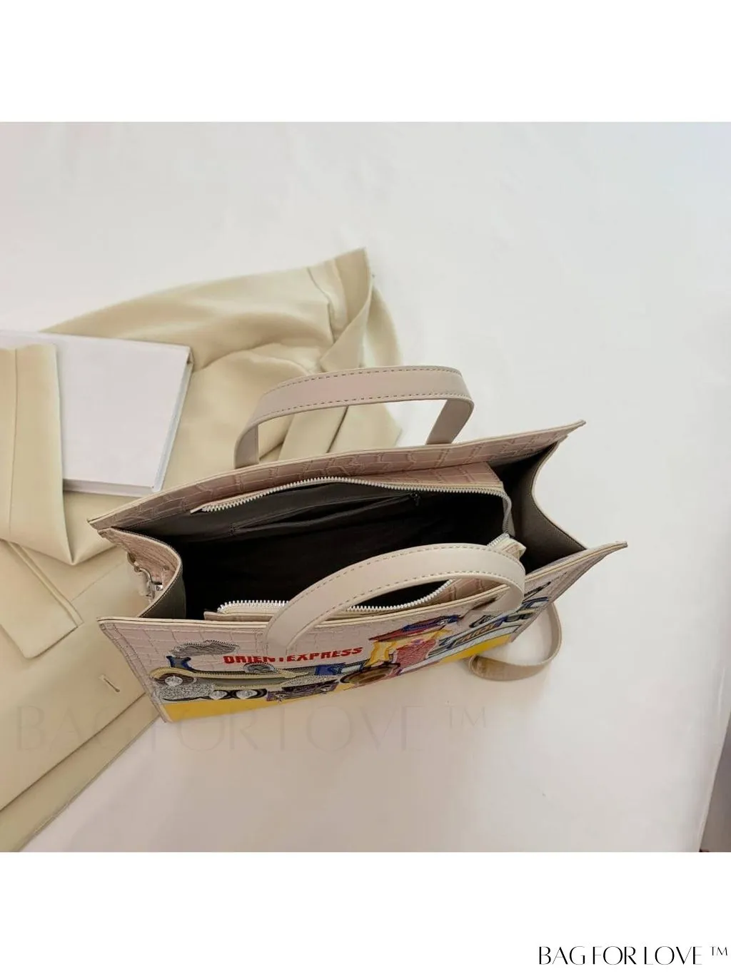 BagForLove - Stylish Womens Square Bag with Embroidered Cartoon Character Design - New Arrival