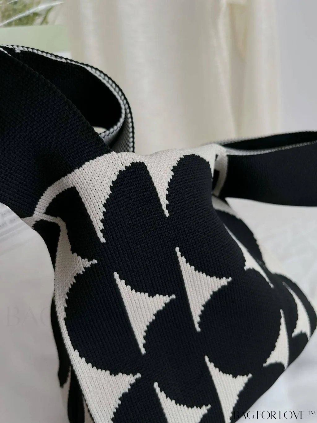 BagForLove - Womens Knitted Tote Bag: Spacious & Portable Solution for Stylish Storage
