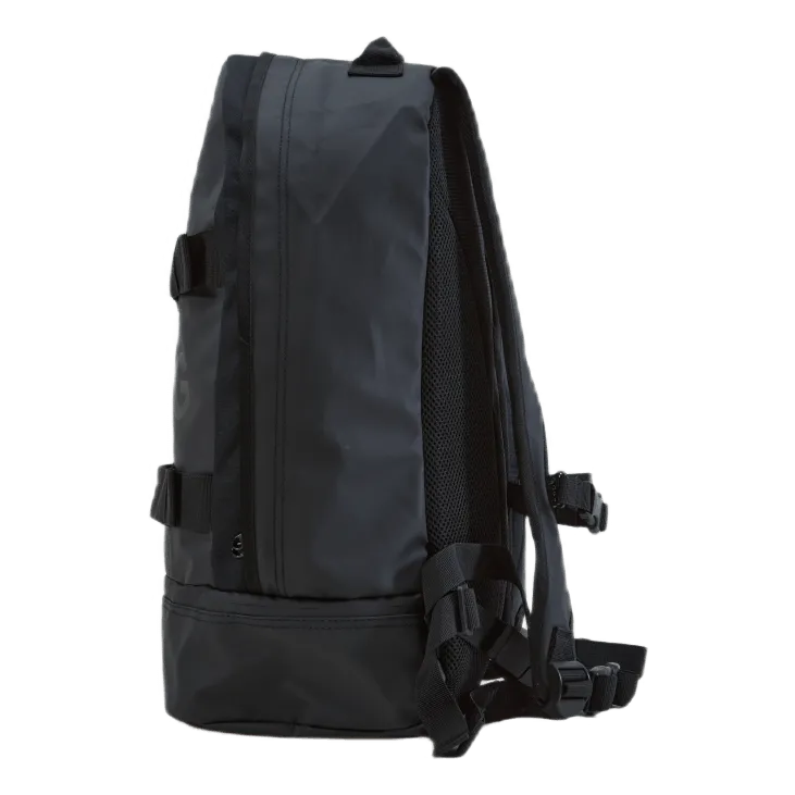Borg Backpack Black