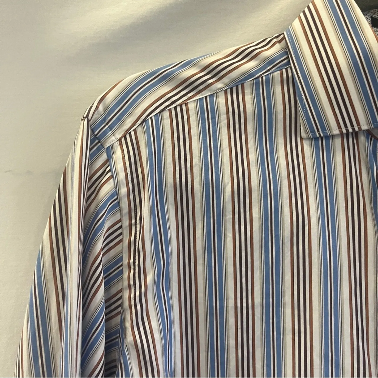 Bugatchi Classic Fit Button Down Shirt Mens Striped Blue Brown Ivory Preppy Edgy