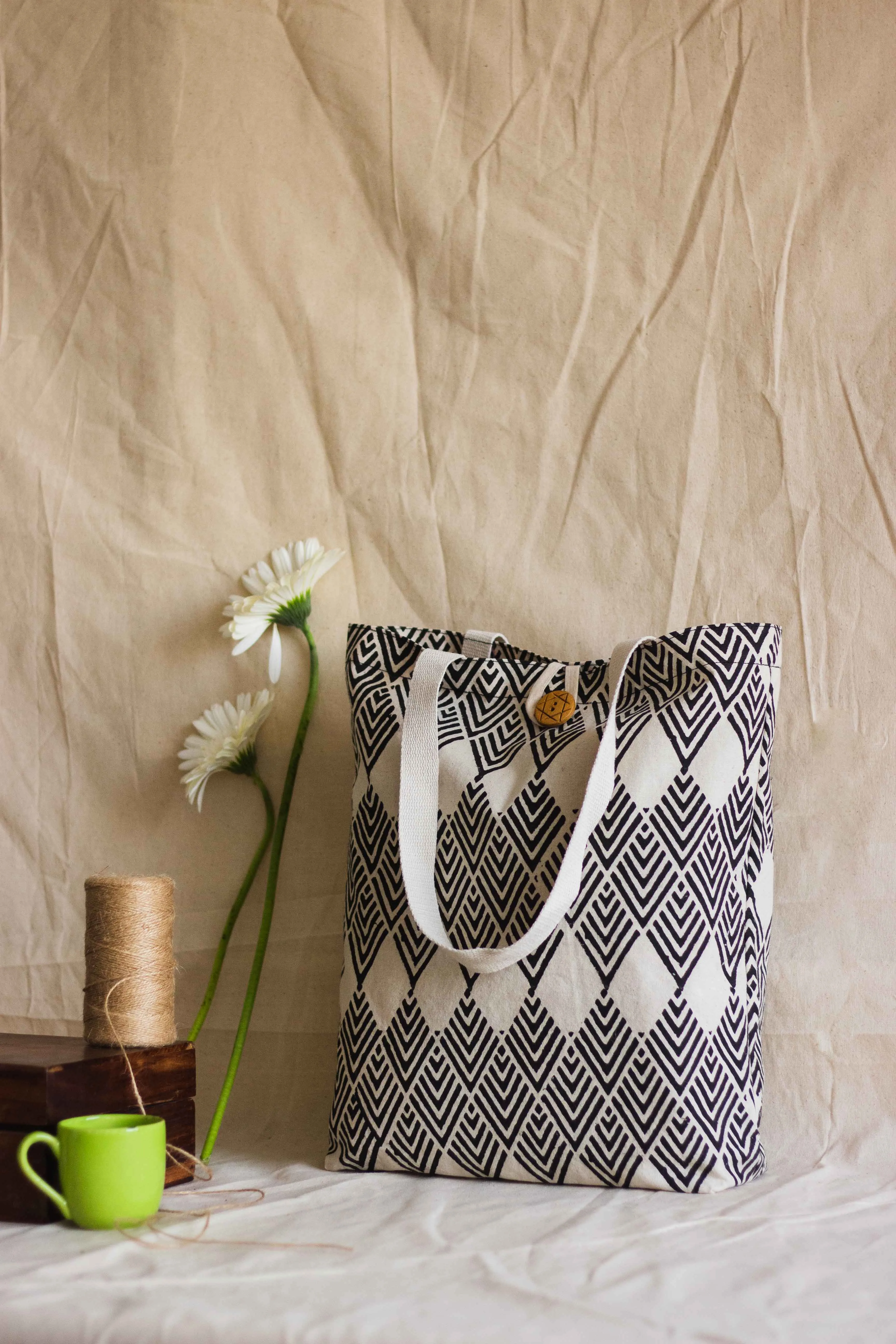 Cotton Shopping Tote Bag · Geometric Black