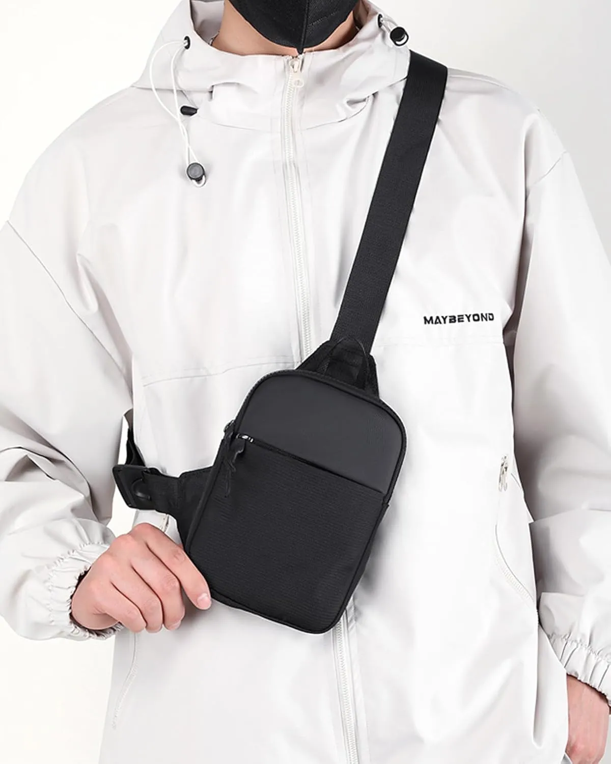 Crossbody Bag for Men Women Waterproof Sling Bag Casual Portable Chest Bag for Travel Workout Hiking Mini Sling Bag Black