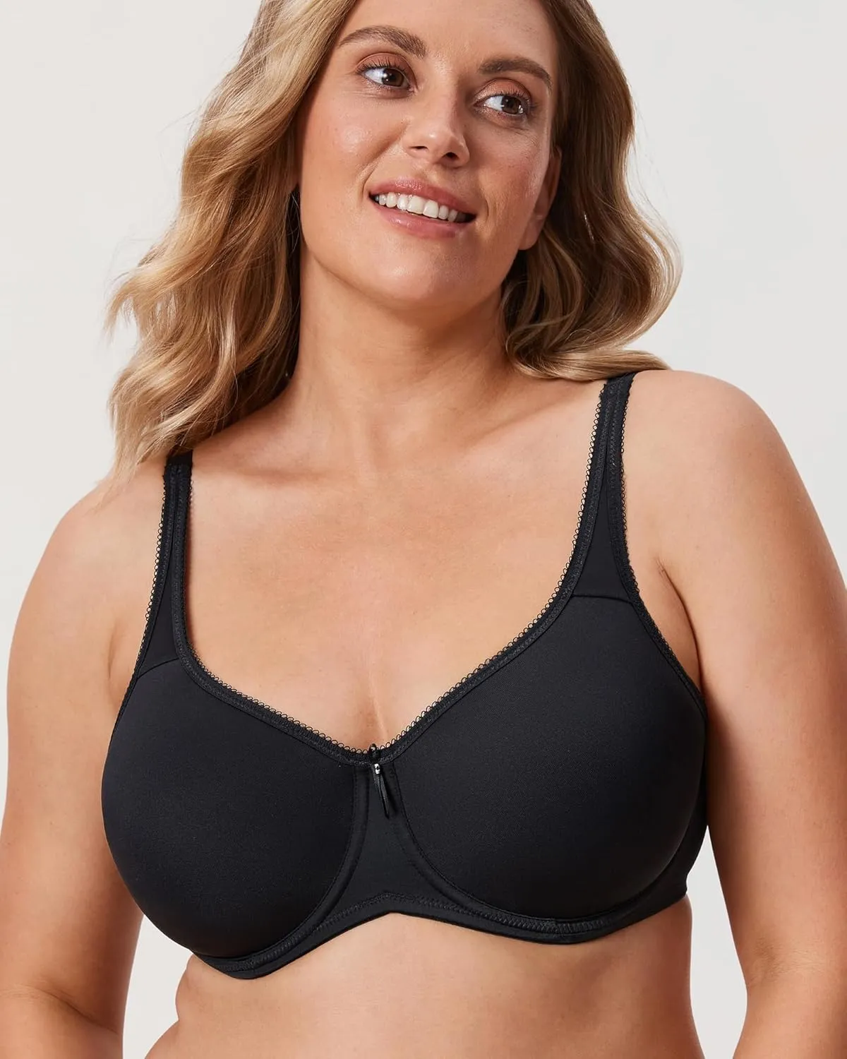 DELIMIRA Women's Seamless Tshirt Bras Plus Size Full Coverage Underwire Lightly Lined Bra Up to F