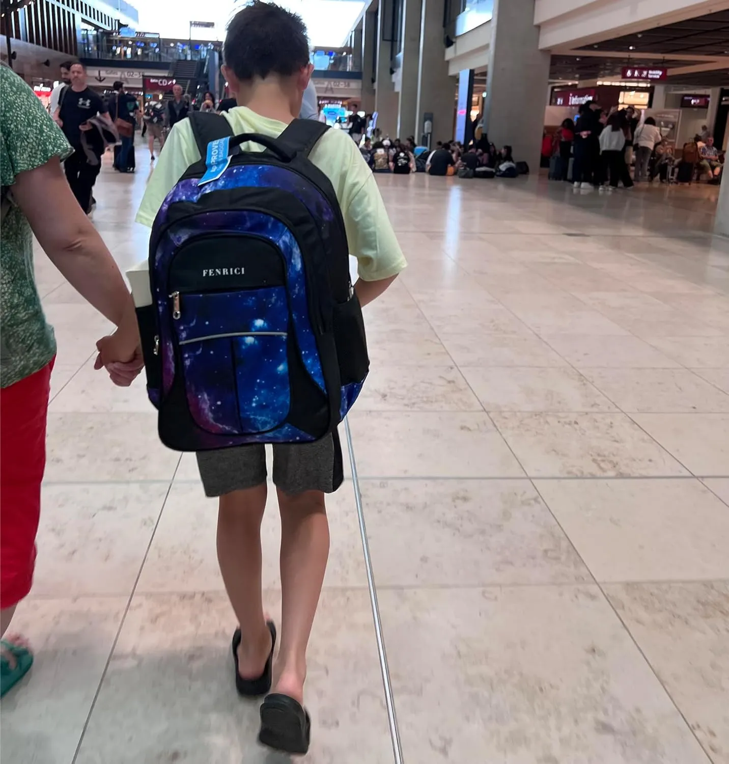 Fenrici Large Kids Backpack for Boys, Girls, 18 Inch Book Bags, 10 Compartments, 360° Laptop Protection