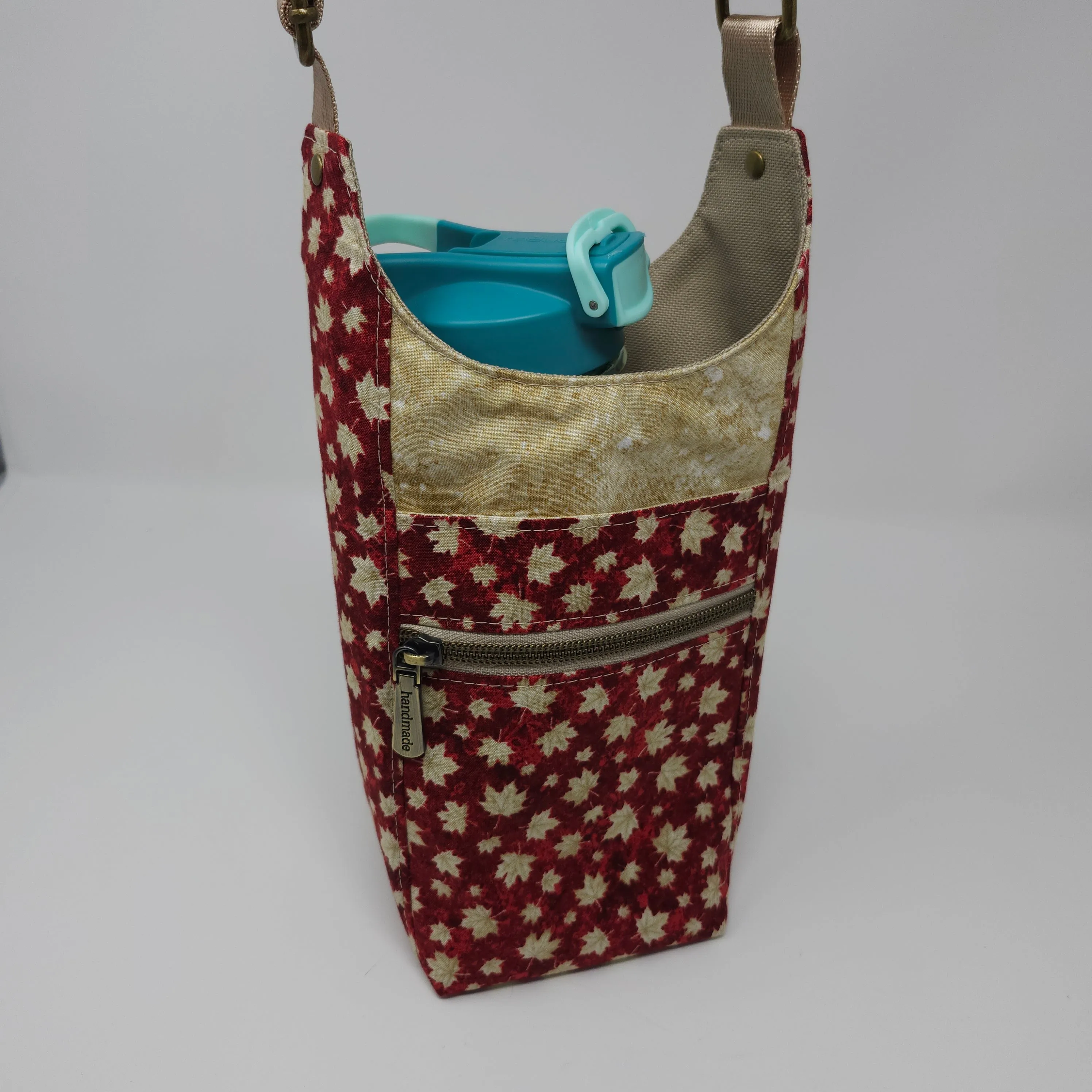 H2O2Go Crossbody Water Bottle Bag - Maple Leaves