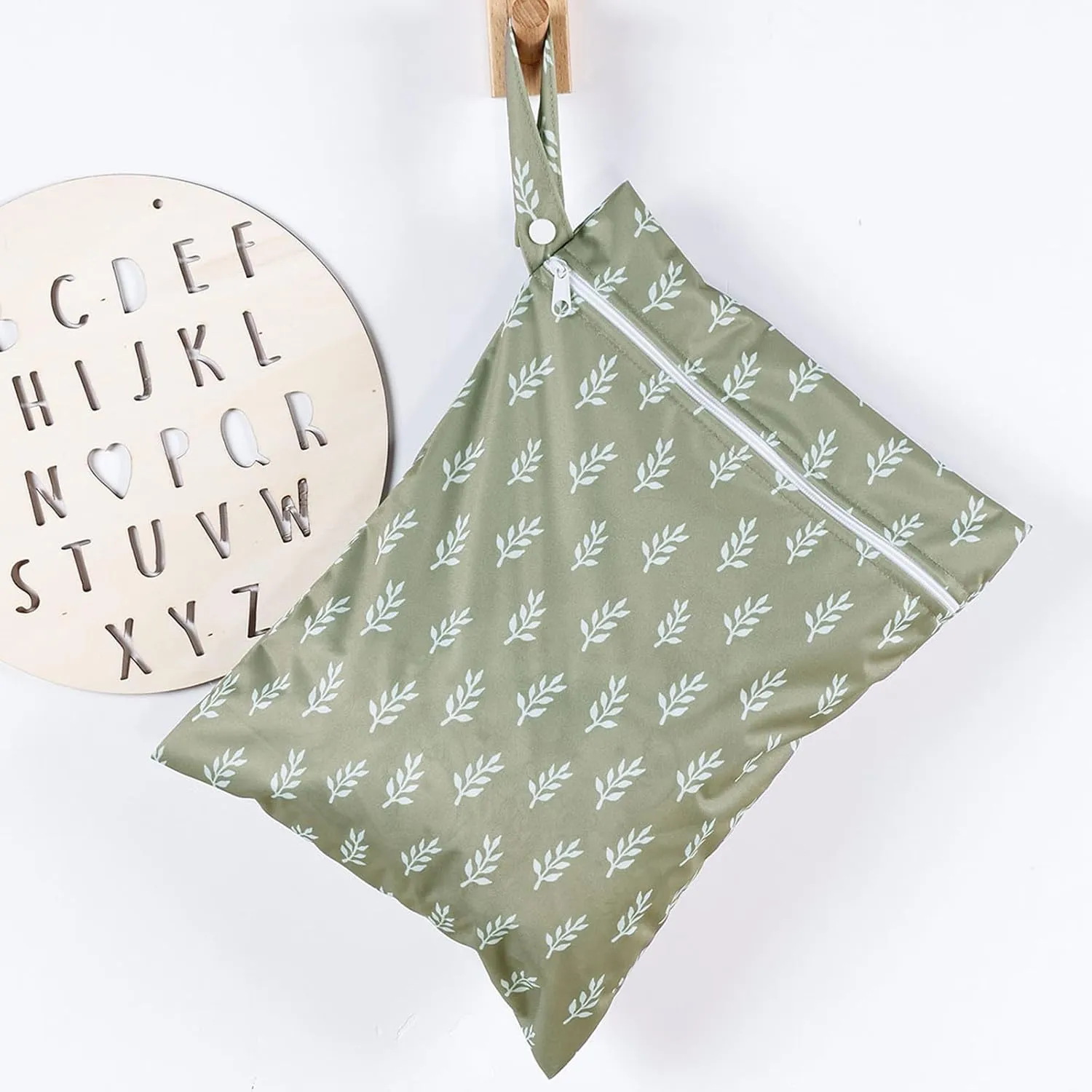 HappyFlute 2pcs Wet Bag Waterproof Bag Set-Cactus and Animal Pattern Wet Bag for Towels,Diaper Bag,Swim Bag,Beach Bag,Gym Bag,Wet/Dry Bag,Wet Clothes Bag,Wet Swimsuit Bag,10.2x14.4 inches.(Flower)