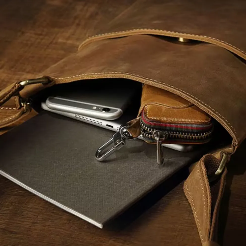 Jasper | Vintage Leather Crossbody Sling Travel Bag