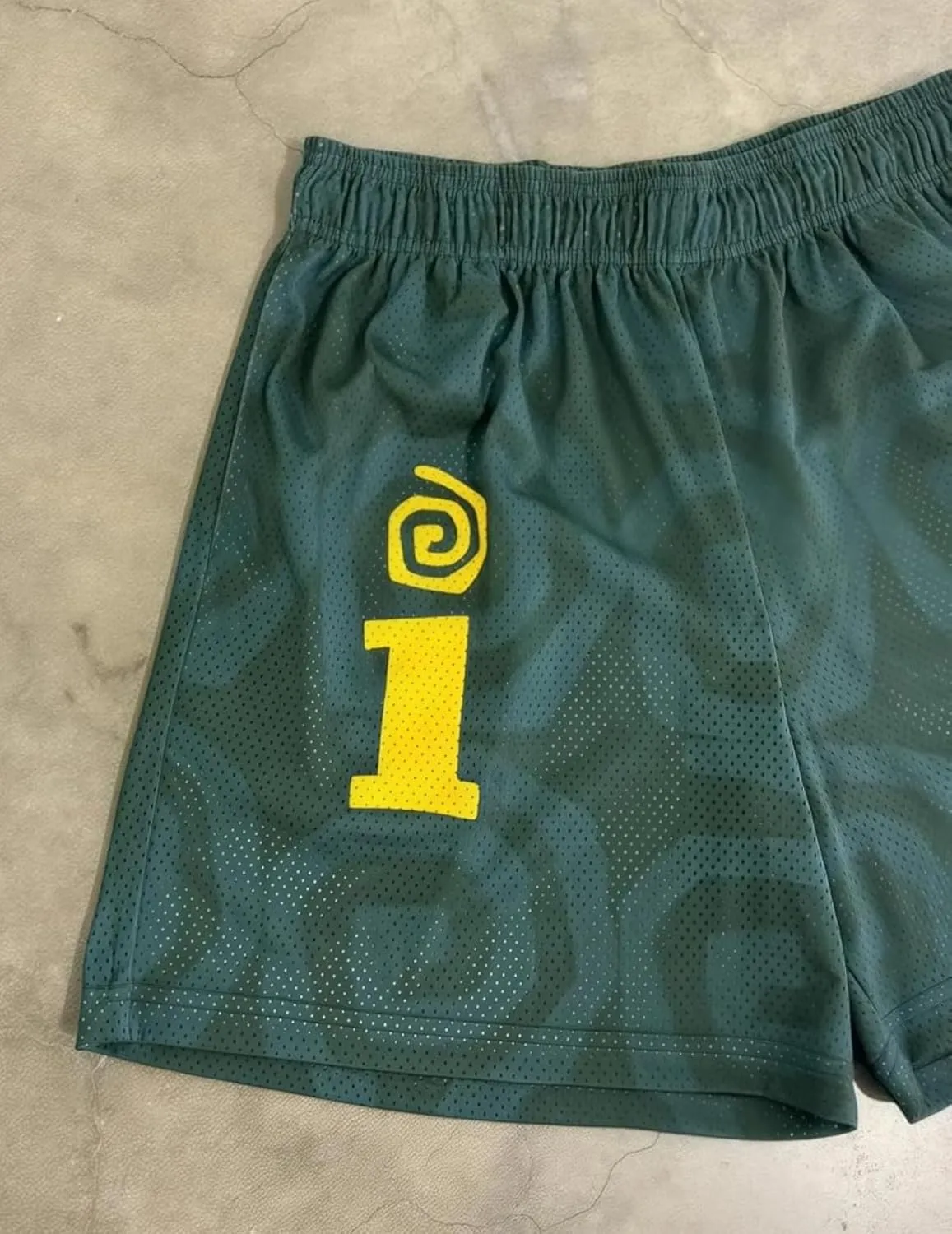 Mens Mesh Graphic Print Athletic Running Shorts Mens Fashion Quick-Dry Shorts for Basketball Workout