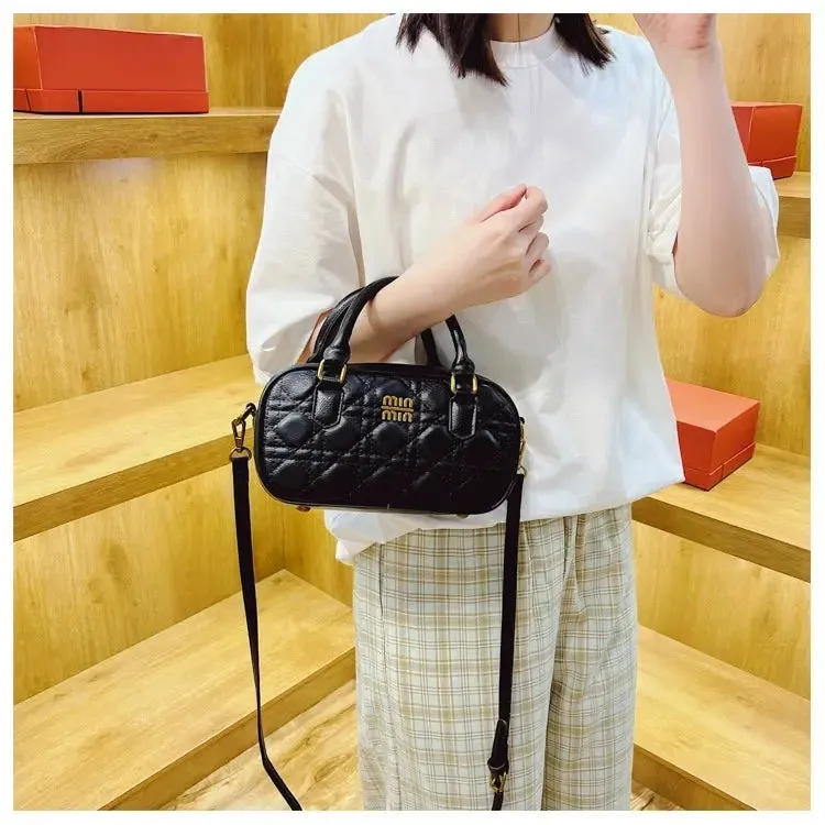 MIN MIN Classic Crossbody Bag 801-1