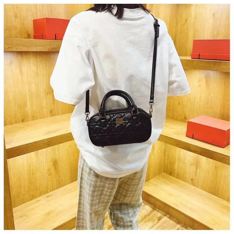 MIN MIN Classic Crossbody Bag 801-1