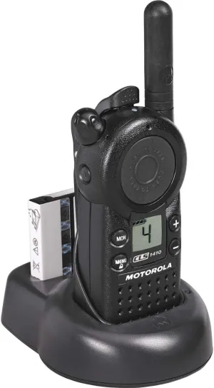 MOTOROLA SOLUTIONS Professional CLS1410 5-Mile 4-Channel UHF Two-Way Radio