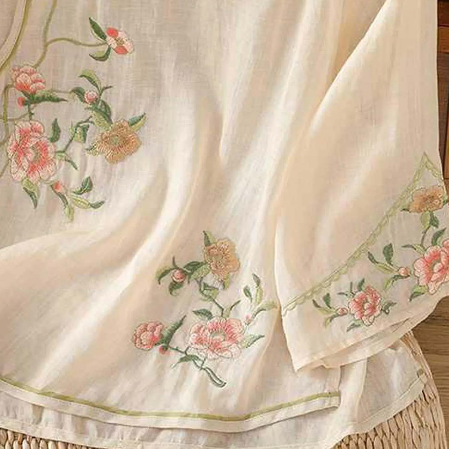 Mzkdieey Women's Cotton Linen Retro Chinese Frog Button Tops Traditional Mandarin Collar Shirts Floral Embroidered Blouse