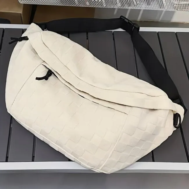 Nina | Stylish shoulder bag with large capacity