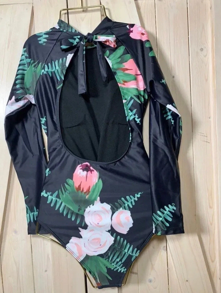 Rashguard Ebony & Peony black one-piece swimsuit   pink white peony florals