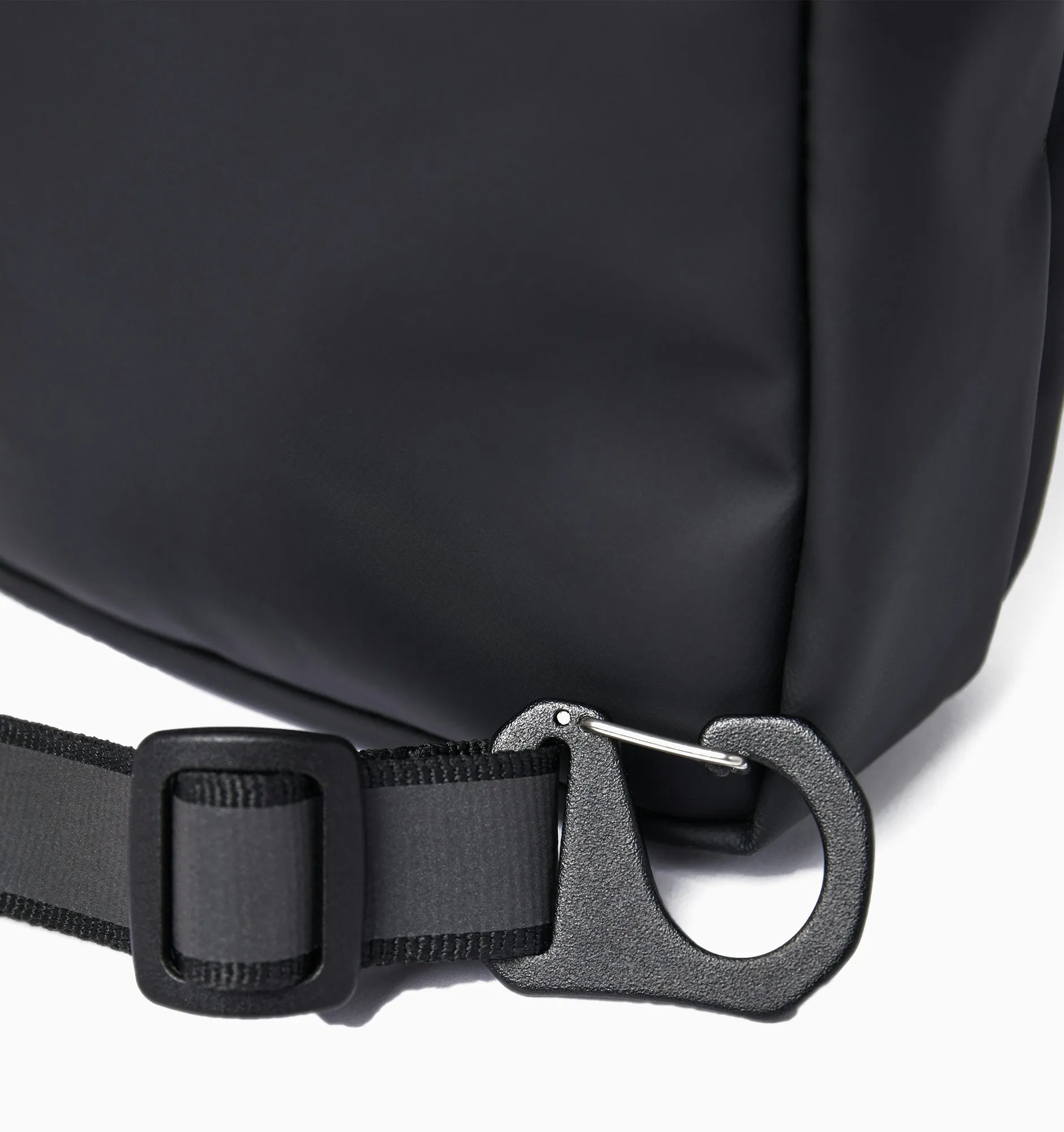 Sandqvist Poe Crossbody Bag