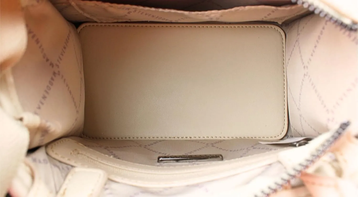 Steve Madden Bniko Square Quilted Crossbody