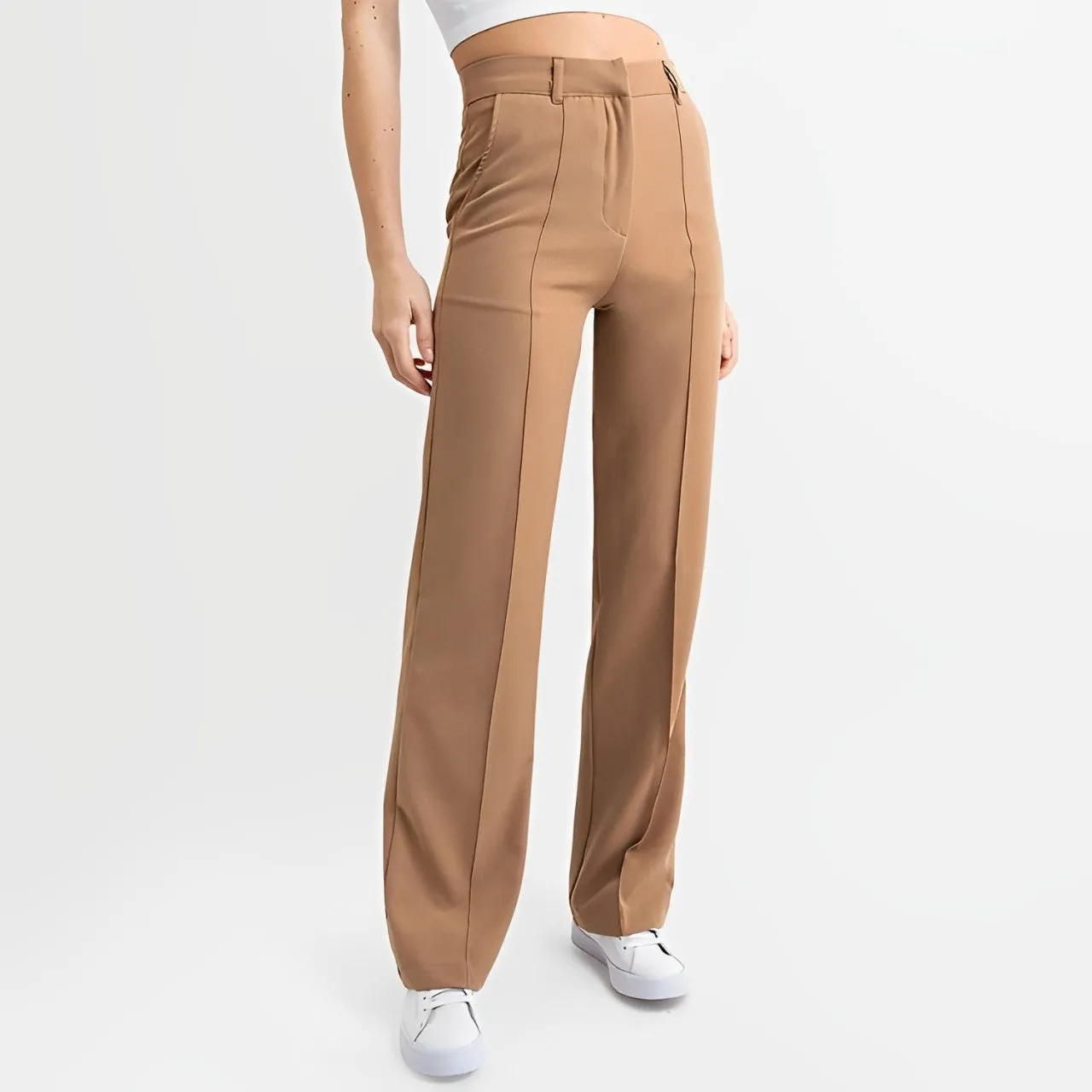 Stylish business trousers for everyday commuting