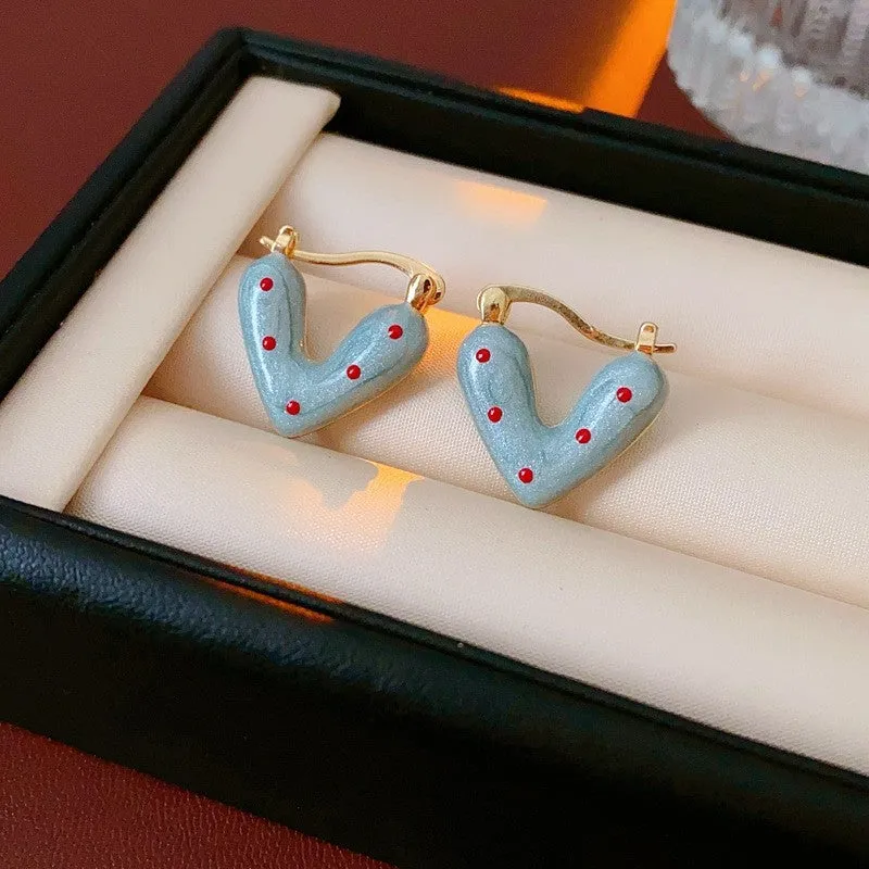 Stylish Polka Dot Heart Earrings