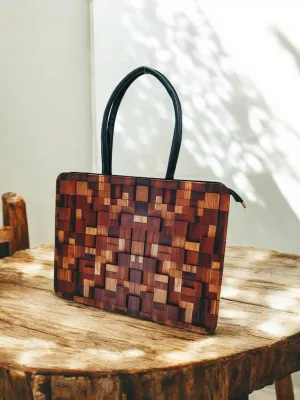 The Curve Laptop Totes...
