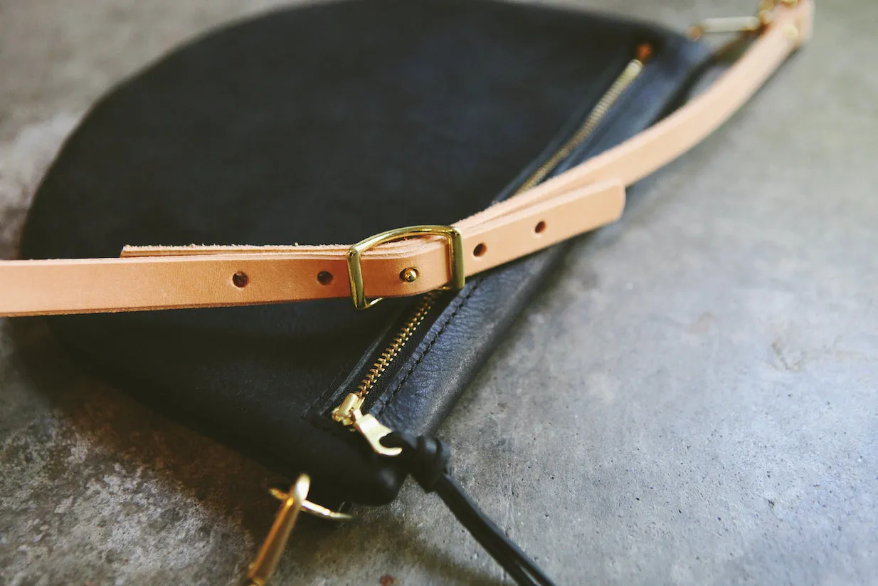 the sling, black