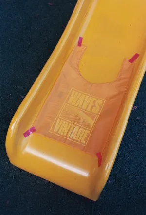 Waves Totes - Yolk